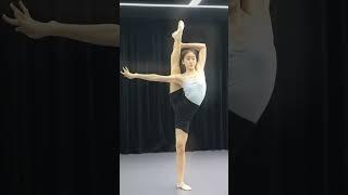 Her Flexibility Forged Through Endless Stretches #dance #chinesedancer #ballet