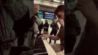 This old man asks me to play Campanella.. watch his reaction