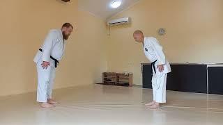 Обычное Айкибудо: освобождения от захватов спереди The usual Aikibudo: release from the front grips