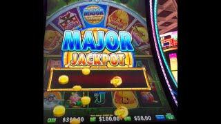 Huff n even more puff! I hit the Major jackpot first time playing this new version! #slots #casino