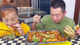 对于这样的人不能惯着#eating show#eating challenge#husband and wife eating food#eating#mukbang #asmr eating