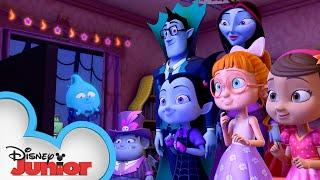 Vee Celebrates the New Year  | Vampirina | Disney Junior