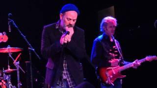 Michael Stipe and Patti Smith perform,"Wichita Lineman"