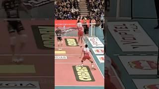 The perfect serve by Kamil Semeniuk  #epicvolleyball #volleyballworld #volleyball