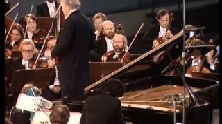 Youri Egorov - Tchaikovsky PNC No. 1 - RAI Amsterdam 1979