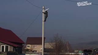 На улицах Краснобродского становится светлее