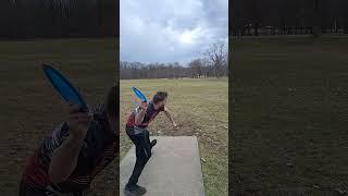 crank ss in 40 mph wind gusts #discraft #discgolf #crushed