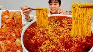 스코빌지수가 8000?! 강렬하게 매운맛!! 신제품 장인라면 맵싸한맛 먹어봤습니다 Spicy Ramyeon MUKBANG ASMR