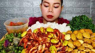 Sambal cumi pete, jengkol muda,karedok lenca, sambal bawang,rebusan daun pepaya Mukbang