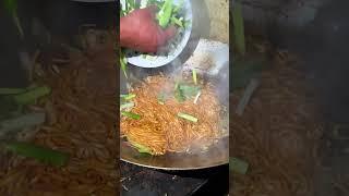 老乡们用挂面条焖的焖面你吃过吗？把家乡的味道分享给大家 地方特色美食 人间烟火 焖面河南美食