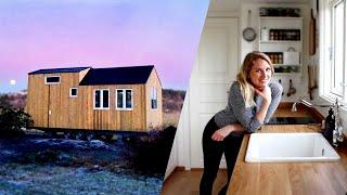 THIS STYLISH TINY HOUSE IS A DREAM HOME // Scandinavian Female Minimalist