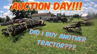 AUCTION DAY!!! Did I buy another tractor??? WHITE 4-150