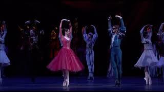 ROMEO & JULIET - Dance Of The Knights (Bolshoi Ballet)