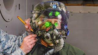 The Crazy Process of Fitting US F-35 Pilot’s $400k Super Advanced Helmet