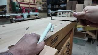 Using a Junior Hacksaw