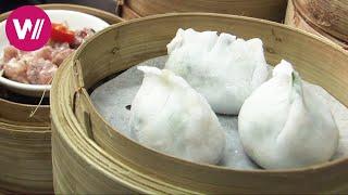 The Cheapest Michelin Star Restaurant in the world | Tim Ho Wan | Hong Kong