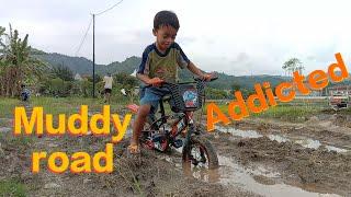 Awas pengen ikutan, Gowes 70% off-road