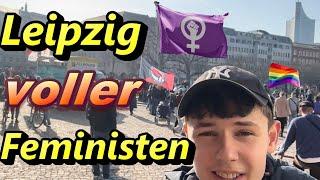 Leipzigs Frauentag außer Kontrolle: feministische Szenen im Zwiespalt 