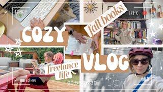 Cozy vlog: Fall book recs, freelancing, and pushing past self-doubt