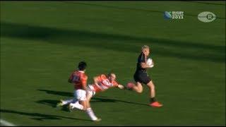 Shaun Webb try saving tap tackle on DTH van der Merwe