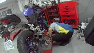 YAMAHA R15 V3 CHANGE OIL AFTER 1000KM ODO