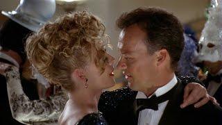 Bruce and Selina at the dance ball | Batman Returns