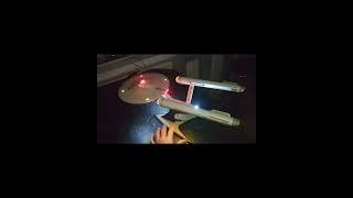 U.S.S. Enterprise NCC-1701 Star Trek TOS 1/600 Model flushing light with power adapter with sound.