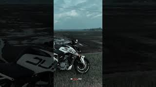 black Duke ——__________390( ͡°ᴥ ͡° ʋ)