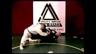 BJJ COACH Monteirao Half Guard  Best Attacks!!! BJJ APPs for Iphones & Androids