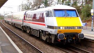 Trains at Gordon Hill (incl. ECML Diverts) - 04/03/23