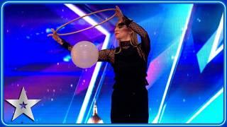 Magician Josephine Lee DISAPPEARS on stage | Unforgettable Audition | Britain's Got Talent