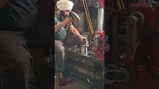 How to sleeve fitting #ajaibsinghmalwa #workshop #automobile #hyundai #toptrending #repair #leyland