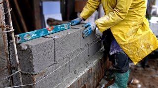 Laying A Solid Wall With Cinderblocks