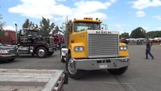 Detroit Diesel Powered Mack Superliner - ATCA Macungie 2013