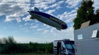 Zeppelin-Landung in  Friedrichshafen am Bodensee bei der Adventure Southside 2022