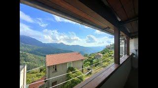 BAJARDO - Appartamento in casa di paese con giardino - VENDITA