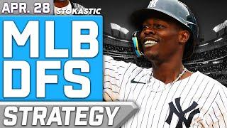 MLB DFS Strategy: DraftKings & FanDuel Lineup Tips & Projections Today