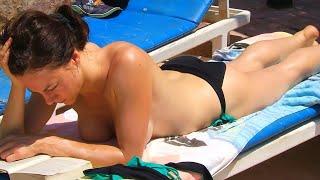 ️ Hot Women Beach Walk Holiday 4k Beach Girls Tanlines Vacations Sunbathing Topless (20