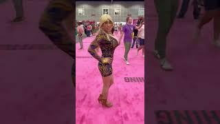 PINK CARPET @ RUPAULS DRAG CON 2022  QUEEN BILLYANNA  #pinkcarpet #rpdr #dragcon