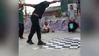 Bboy Fenster Flava Beat vs Rucheell LBC (Batalha do Ralf 2• Edição)