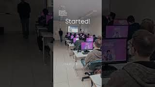 Iniciamos a 5° edição do+devs2blu e a dp idiomas é quem entrega a capacitação em língua inglesa