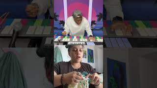 CROCHETING + SINGINGGG  @priyana.music