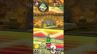 This combo is way to good | Mario Kart 8 Deluxe #shorts