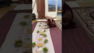 مهمونی ۷۰ نفره جاری