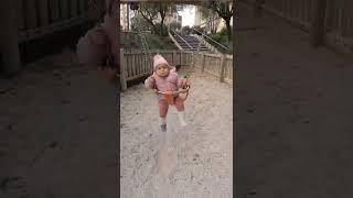 Swing Elena #funny #funnybaby #swing #baby #baby #song #smile #babygirls #amor #española #chicas