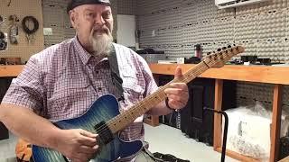 Guitar Gavel Lick Of The Week with Keith Amyx - Bluesy Am move