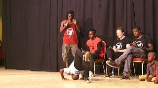 Le break dance change la vie des jeunes à Kampala