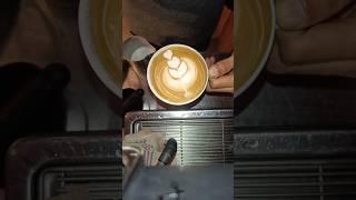 How to make a latte art #coffee #coffeeart #latteart #espresso #barista #cafe #shorts #trending