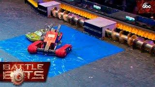 Red Devil vs. Bombshell - BattleBots