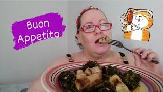 MUKBANG: SALSICCE E FRIARIELLI (la risposta che mi hanno dato per i buchi )